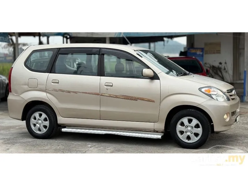 2005 Toyota Avanza MPV