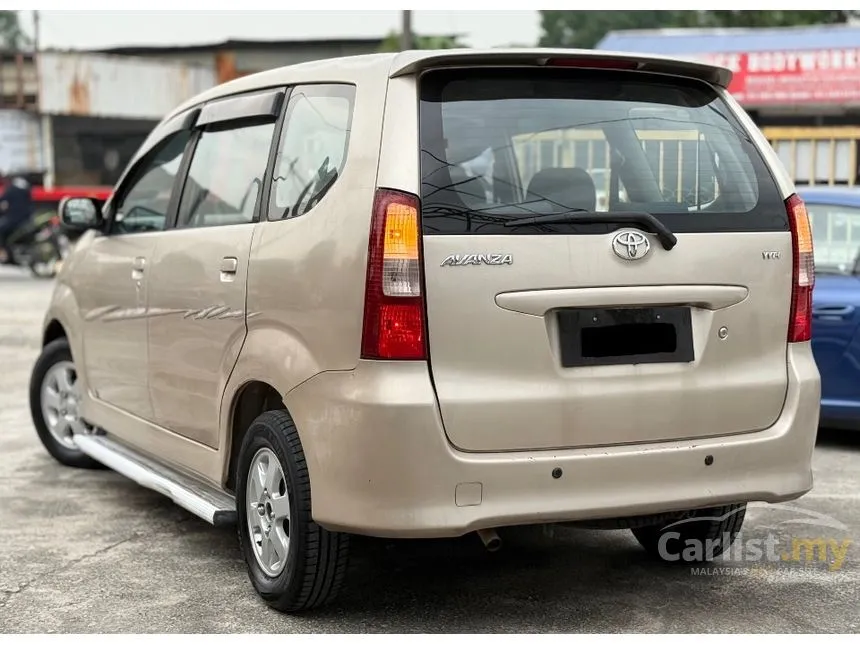 2005 Toyota Avanza MPV