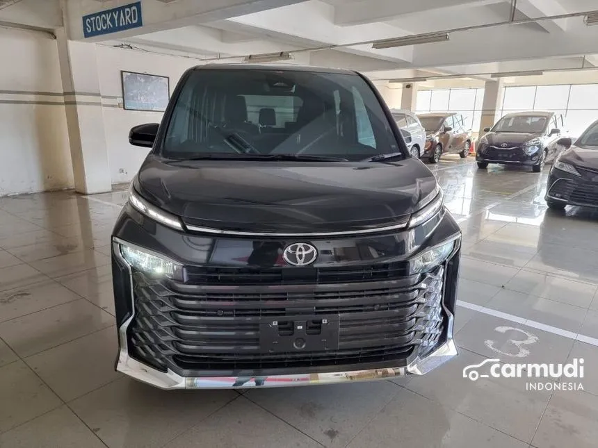 2024 Toyota Voxy Van Wagon