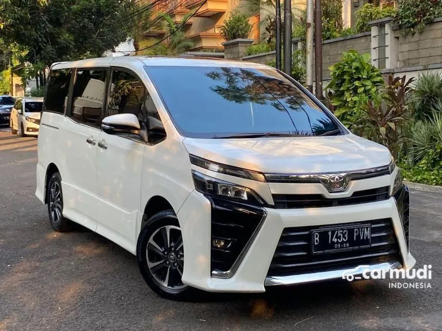 2019 Toyota Voxy MPV