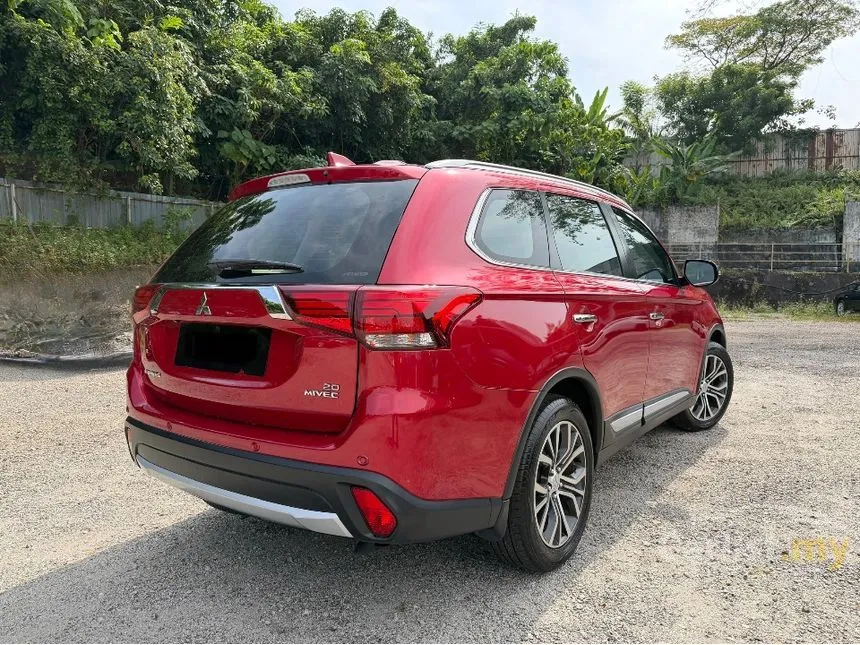 2018 Mitsubishi Outlander SUV