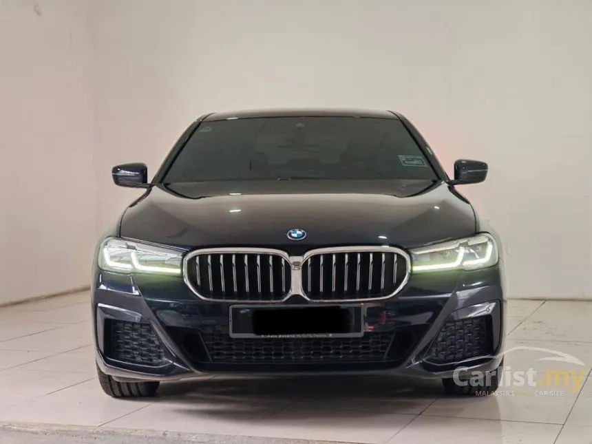 2022 BMW 530e M Sport Sedan