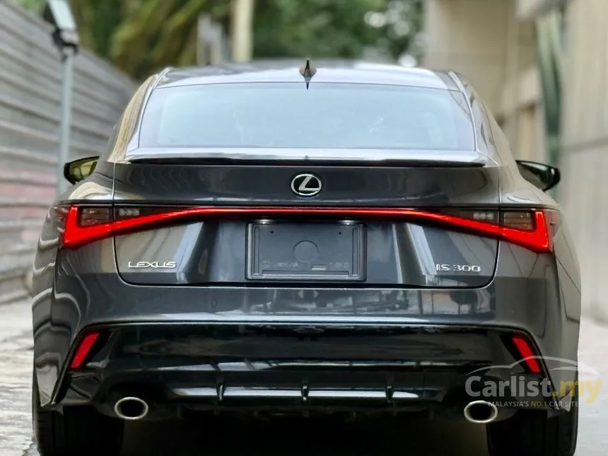 2021 Lexus IS 300 F Sport Sedan