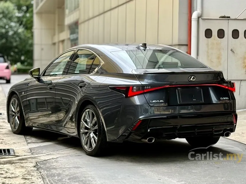 2021 Lexus IS 300 F Sport Sedan