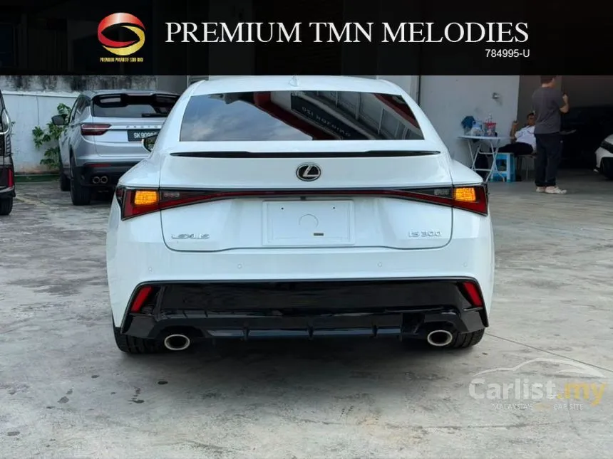 2022 Lexus IS 300 F Sport Sedan