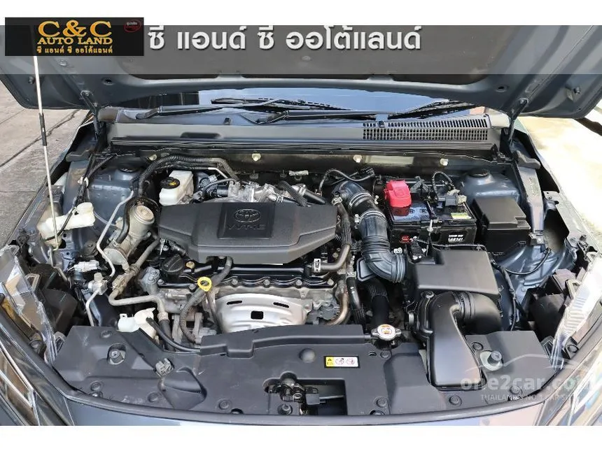 2022 Toyota Yaris Ativ Premium Luxury Sedan