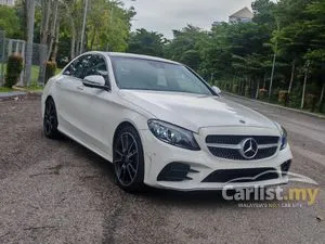 2018 Mercedes-Benz C300 2.0 AMG Line Sedan
