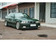 1993 BMW 318i 1.8 Sedan