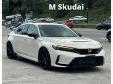 2025 Honda Civic 2.0 FL5 Type R MANUAL RACING BLACK PACKAGE 6A 33KM 5YRS WARRANTY