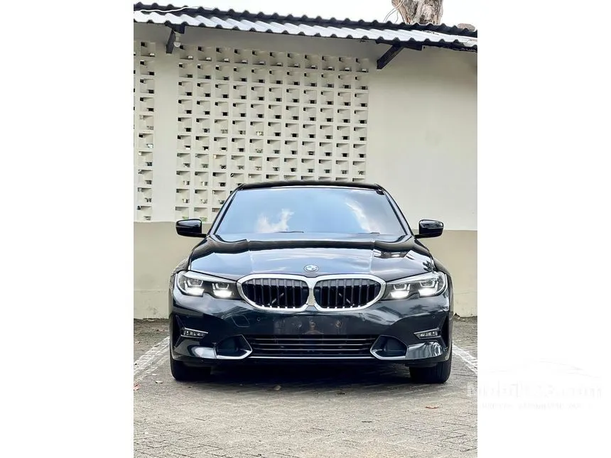 2021 BMW 320i Sport Sedan