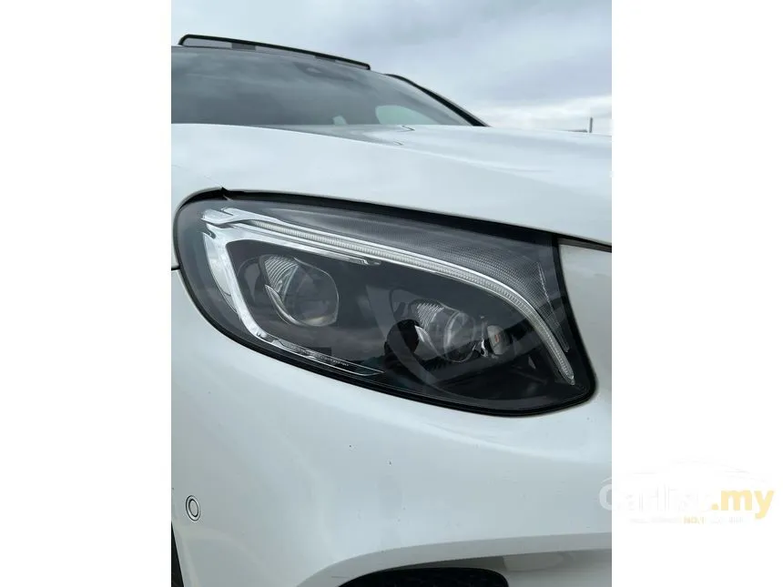2018 Mercedes-Benz GLC250 4MATIC AMG Line SUV