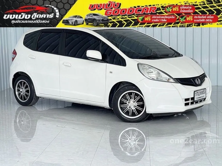 2012 Honda Jazz V i-VTEC Hatchback