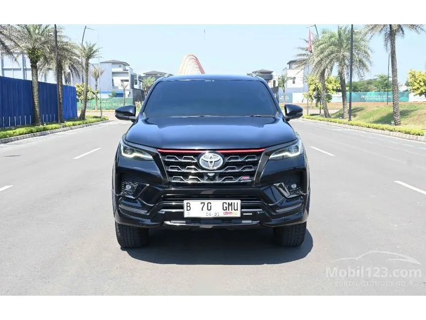 2021 Toyota Fortuner VRZ TRD 4X2 SUV