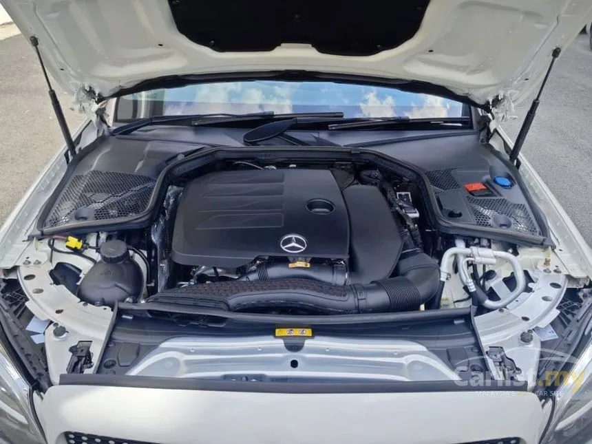 2020 Mercedes-Benz C200 AMG Line Sedan