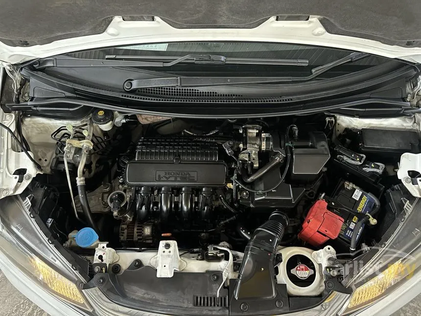 2017 Honda Jazz V Hatchback