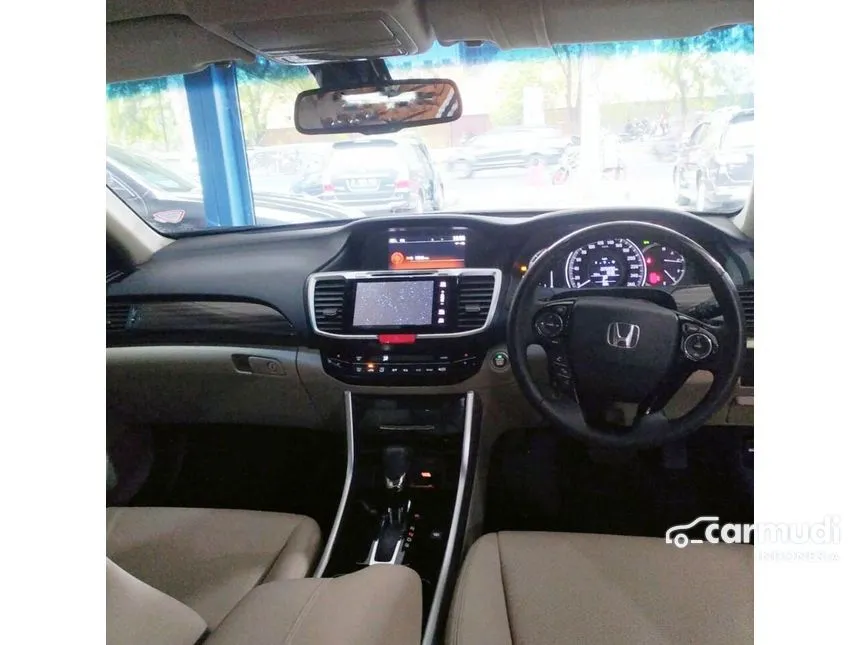 2016 Honda Accord VTi-L Sedan