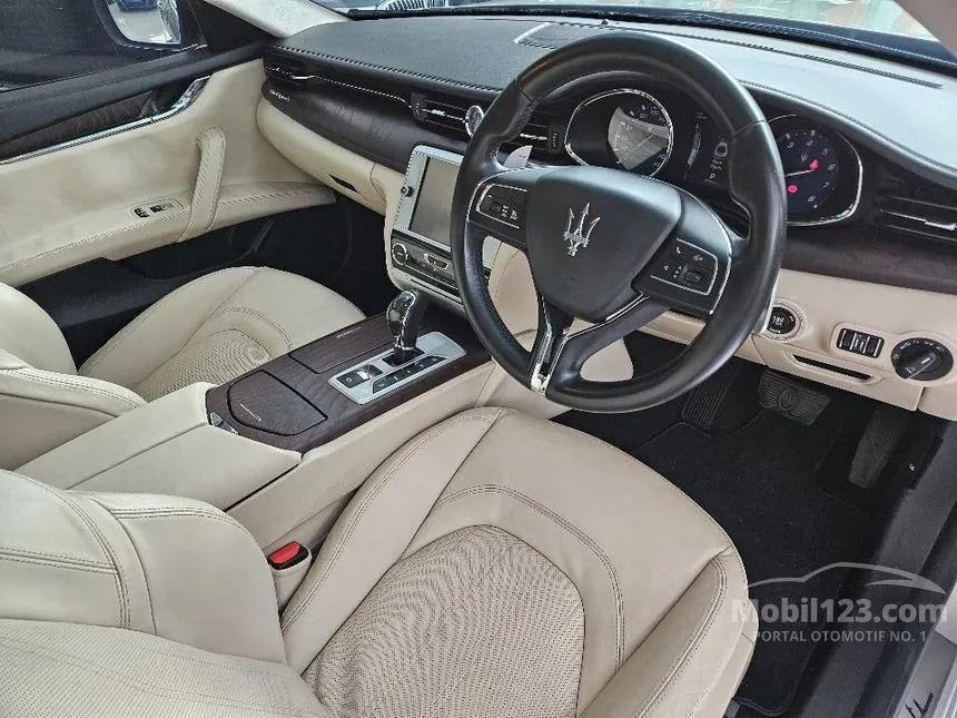 2017 Maserati Quattroporte S Sedan