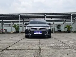 2017 Toyota Camry 2.5 V Sedan