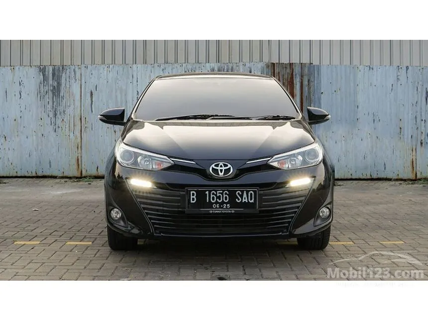 Jual Mobil Toyota Vios 2020 G 1.5 di Jawa Barat Automatic Sedan Hitam Rp 195.000.000