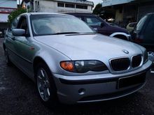 2004 BMW 318i 2.0 Lifestyle Sedan