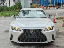 2022 Lexus IS 300 2.0 32K+ KM IS300 TURBO LUXURY SPORT COUPE SEDAN 4 CAMERA APPLE CAR PLAY ANDROID VENTI COOL+ AIR SEAT FULL SAFETY+ BSM LTA PCS UNREG