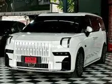 2025 ZEEKR 009 0.0 (ปี 24-31) AWD Van