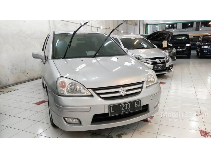 Jual Mobil Suzuki Baleno 2005 Series 1 1.5 di Jawa Timur Jual Mobil Suzuki Baleno 2005 Series 1 1.5 di Jawa Timur