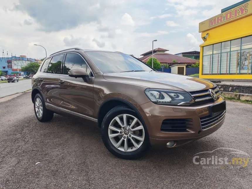 2011 Volkswagen Touareg V6 FSI SUV