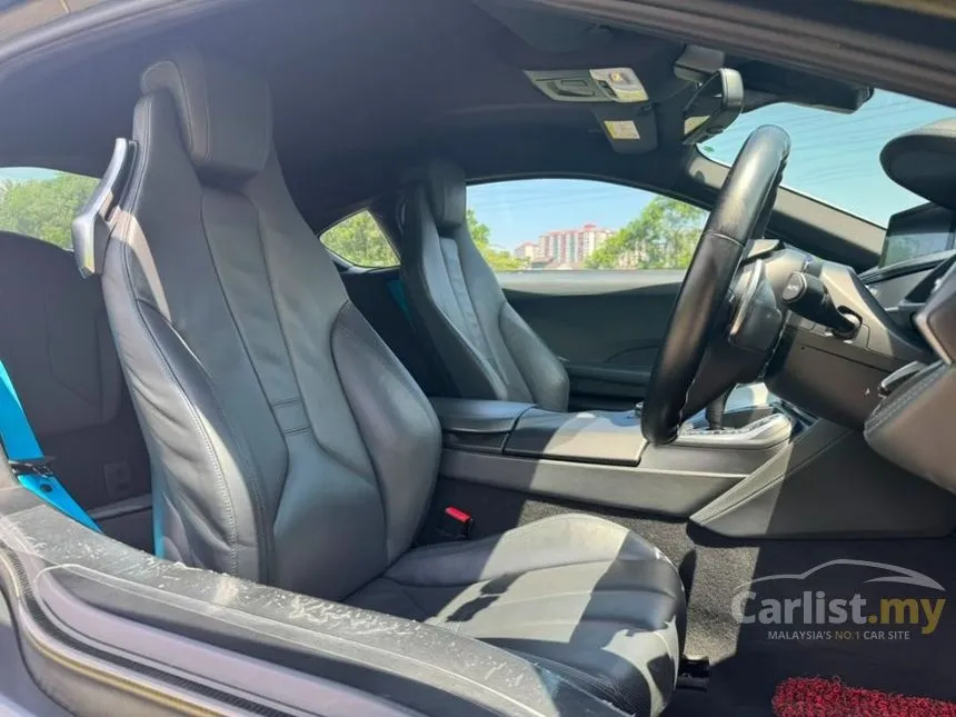 2014 BMW i8 Coupe