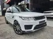 Recon 2019 Land Rover Range Rover Sport 3.0 SDV6 HSE Dynamic SUV Unregister ** Panoramic Roof ** Meridian Sound System ** Gesture Tailgate ** 21inch Rims