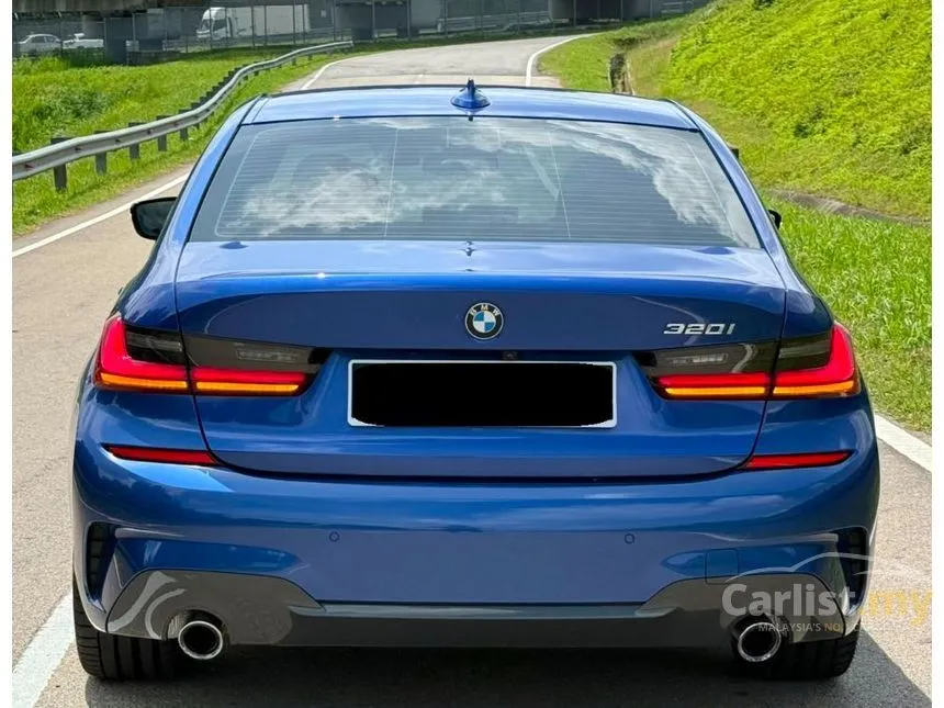 2022 BMW 320i M Sport Runout Edition Sedan