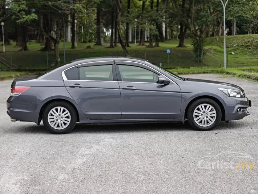 2015 Proton Perdana E Sedan
