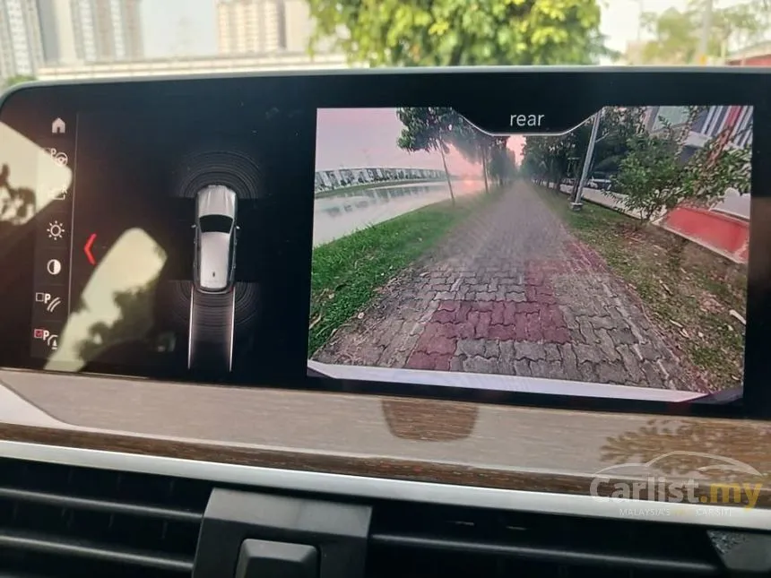 2018 BMW X3 xDrive30i Luxury SUV
