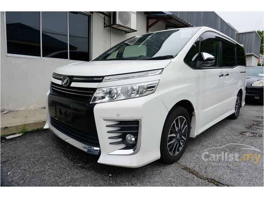 Toyota voxy 2016