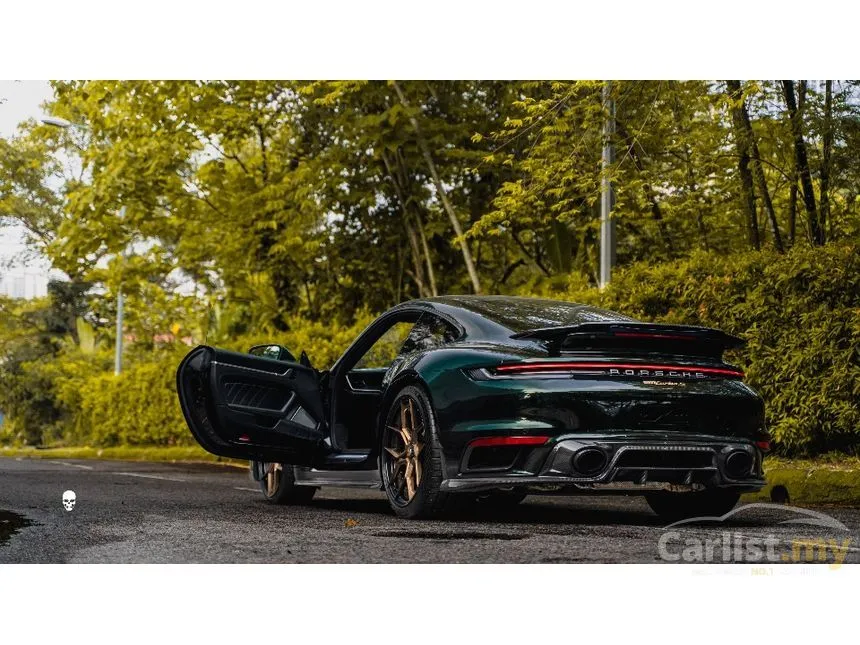 2022 Porsche 911 Turbo S Coupe