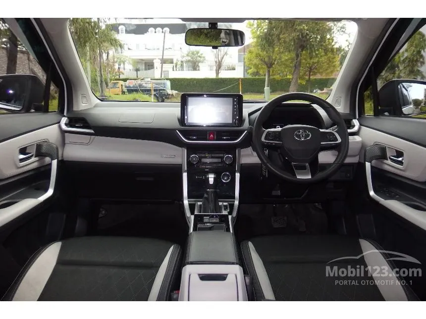 2023 Toyota Veloz Q (Premium Color) MPV