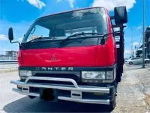 Mitsubishi Fuso canter FE639 BDM5000kg 1 owner Green Eng