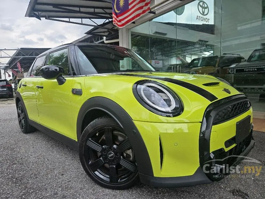 2022 MINI Cooper 5 Door The Coopers Edition Hatchback
