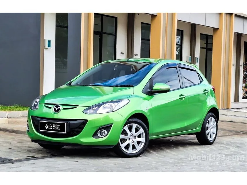 2011 Mazda 2 S Hatchback