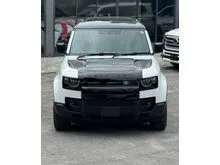 2021 Land Rover Defender 2.0 110 P300 SE SUV (PANDA EDITION)