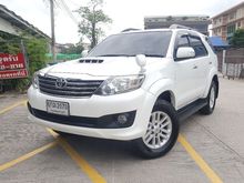 2014 Toyota Fortuner 3.0 (ปี 12-15) V SUV AT