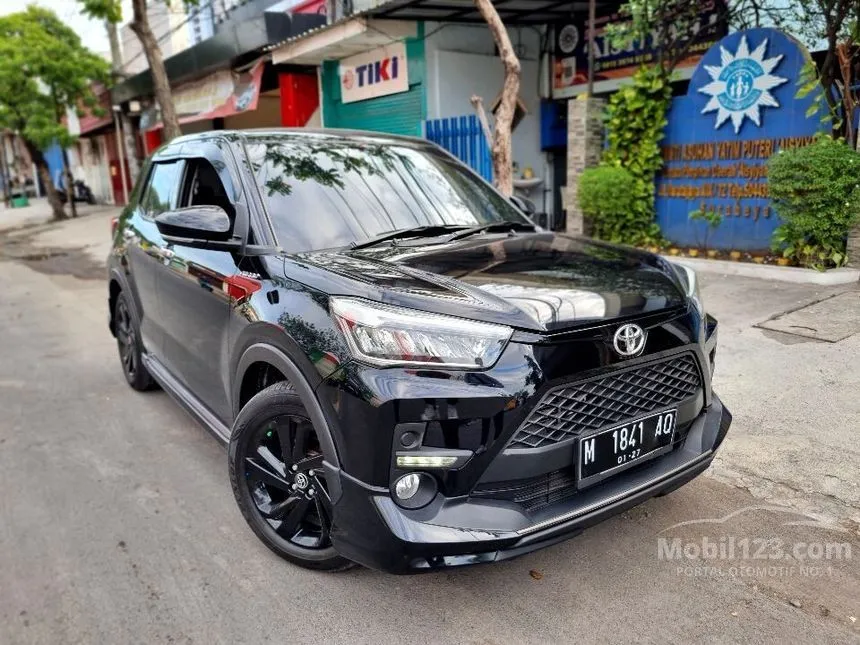 Jual Mobil Toyota Raize 2022 GR Sport TSS 1.0 di Jawa Timur Automatic Wagon Hitam Rp 230.000.000