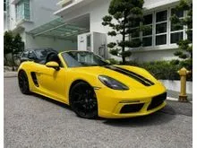 2016 Porsche 718 2.0 Boxster Convertible (UK spec)
