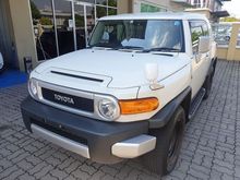 2016 Toyota FJ Cruiser 4.0 FREE 5 YEARS WARRANTY