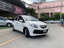 2013 Honda Brio 1.2 (ปี 11-16) V Hatchback AT