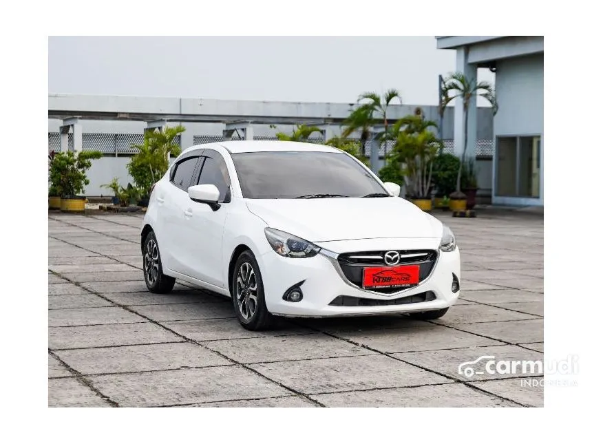 Jual Mobil Mazda 2 2016 R 1.5 di DKI Jakarta Automatic Hatchback Putih Rp 165.000.000