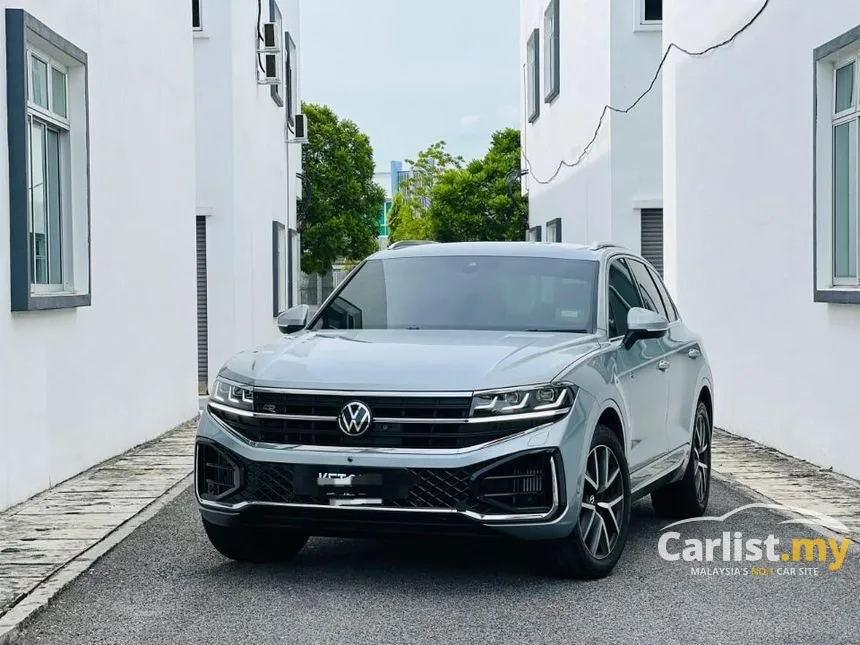 2024 Volkswagen Touareg R-line SUV