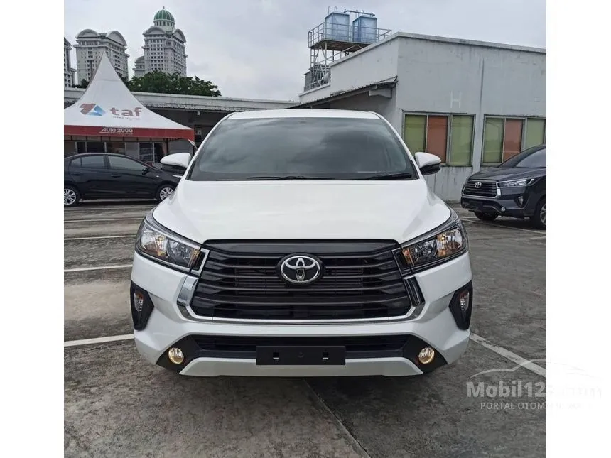 Jual Mobil Toyota Kijang Innova 2023 G 2.4 di DKI Jakarta Automatic MPV Putih Rp 386.125.000