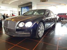 2016 Bentley Flying Spur 6.0 W12 Mulliner Sunroof Power Boot Push Start Keyless Reverse Camera Xenon Light LED Running Light Vacuum Door Paddle Shift