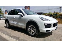 2015 Porsche Cayenne 3.6 With Sunroof